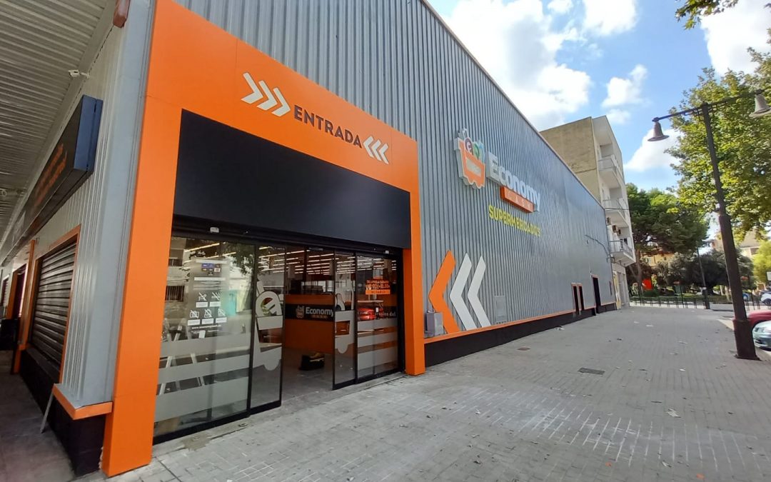 Economy Cash abre un supermercado en l’Alcudia